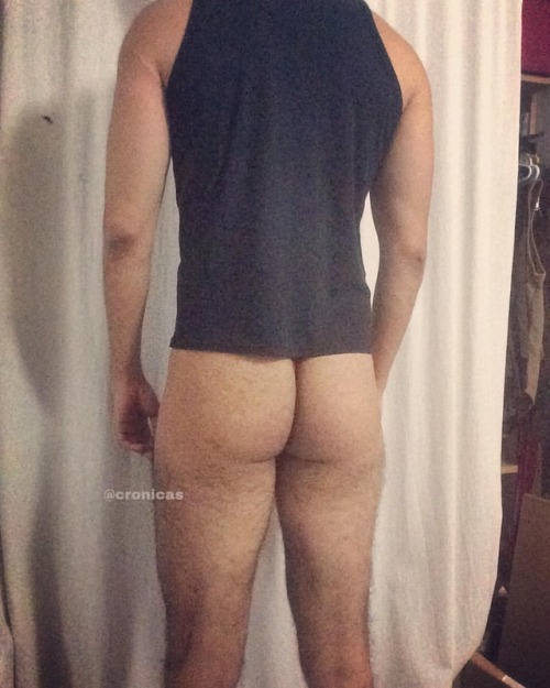 cronicasentanga:  #booty #nalgas #thong #tanga #underwear #manthong