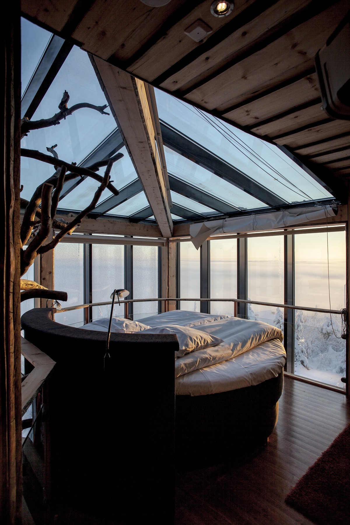 harvestheart:  Eagle’s Nest Suite - Finland.  Perfect sniping spot&hellip;I