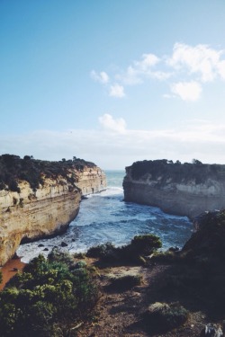 sidestroke: wolverxne:  { Loch Ard Gorge, Australia }  + 