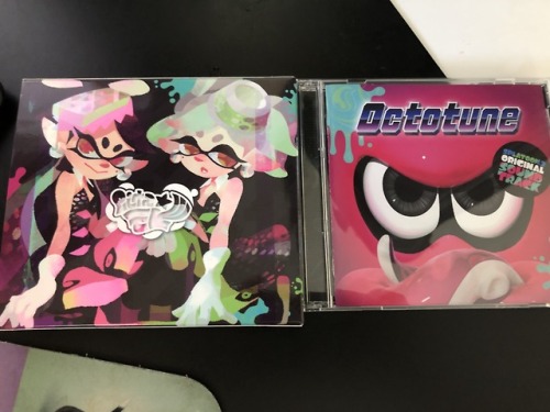 newgin-clever-title-goes-here: My Soundtrack for Splatoon 2 Octo expansion came in today! I ordered 