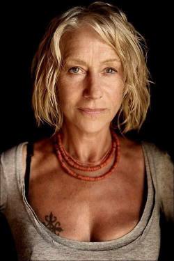 sharkness: notinmygarden:                   Photo: Helen Mirren, age 70 (will turn 71 on July 26) . 70 is the “new” middle age. ;-) — with Karen Kaufman-Grunfeld  Timeless beauty 