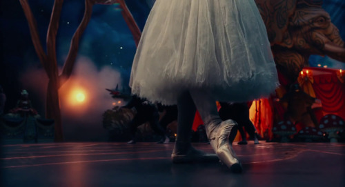 The Nutcracker and the Four Realms, 2018, Lasse Hallström,  Joe Johnston