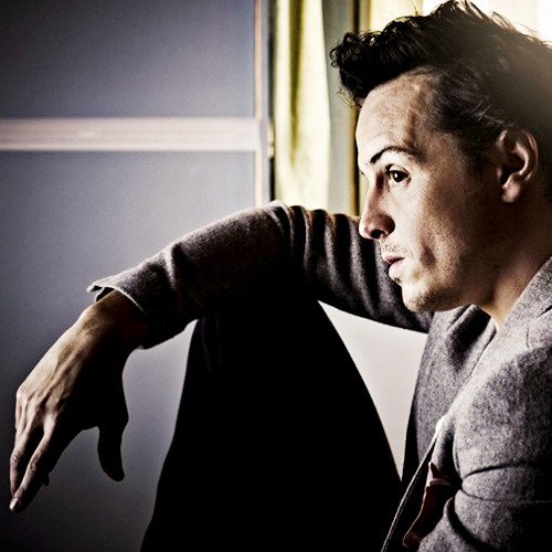sinnermoriarty:endless list of andrew scott edits → [14/∞]
