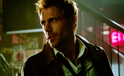 johnconstantinedaily:  John Constantine in 1x02 