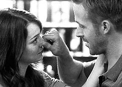impulsive-and-inlove:  Click here for the ULTIMATE LOVE AND ROMANCE BLOG 