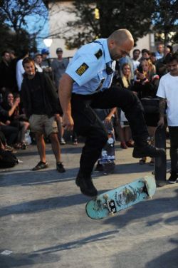 skateorgasms:  Skate | urban | surf | cali