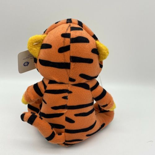 Knockoff Winnie the Pooh plush in a Tigger costume by GoffaeBay