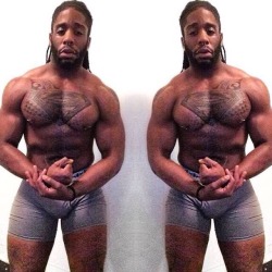 dexter-xxx:  muzicalgenius88:  Them thighs and chest yes!! 