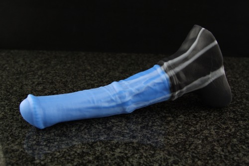 massive-dildos-huge-strapons:  “Chance The Stallion” dildo comes in Small, Medium, Large and Extra Large.  I Really, really need one for my asshole!  https://bad-dragon.com/products/chanceunflared 