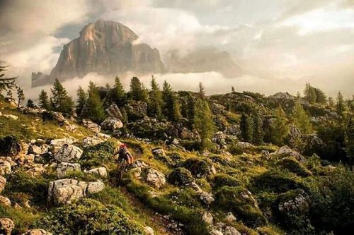 The beautiful trail of Cortina D'Ampezzo, Italy . #Italy  #mountainbikes #mountainbike #MTB #mtbtrai