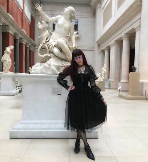 outfit for a very hot day and seeing heavenly bodies at the met. i paired my black @ovate mathilde w