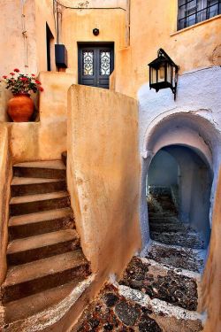 crescentmoon06:  Pyrgos Village, Santorini,