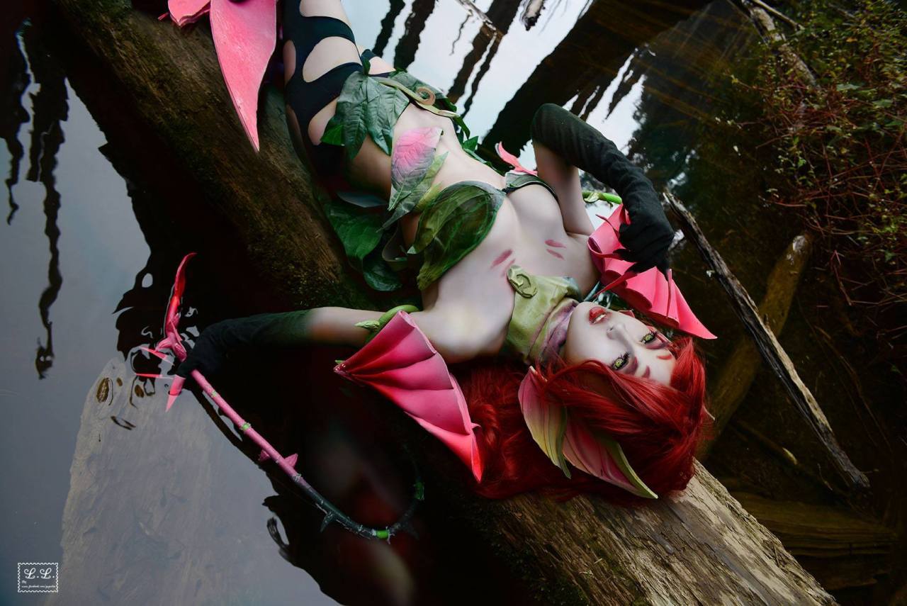 fell shot count up LEAGUE OF LEGENDS SEXY GIRLS — Zyra Cosplay