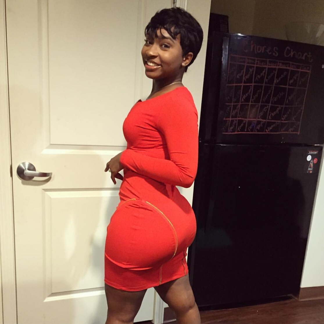jaiking:  illyspov:  Big Backsides   IG - xo_marne  Follow me at http://jaiking.tumblr.com/