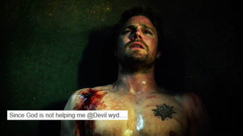 arrow-crack:  Life as a Tumblr Text Post: Oliver angst Queen Redbubble | Twitter | Instagram | Coffee?  tags under the cut Keep reading 