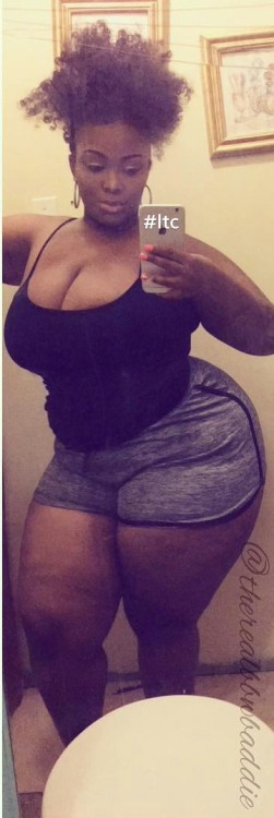 addicted2curvez: #lovethemcurves #supersexy #superthick #curvology #thick_Nation #Curvz_Nation #ulti