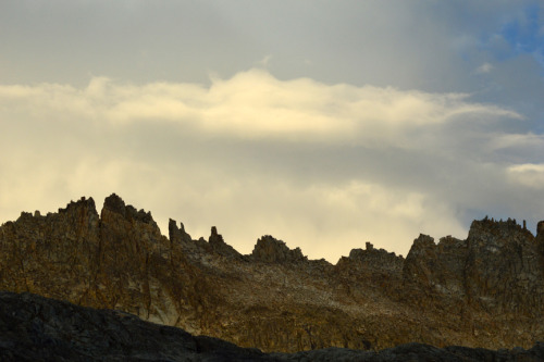 These are The Pinnacles, or so they’re labeled on the topo map: The Pinnacles. John Muir Wilderness,