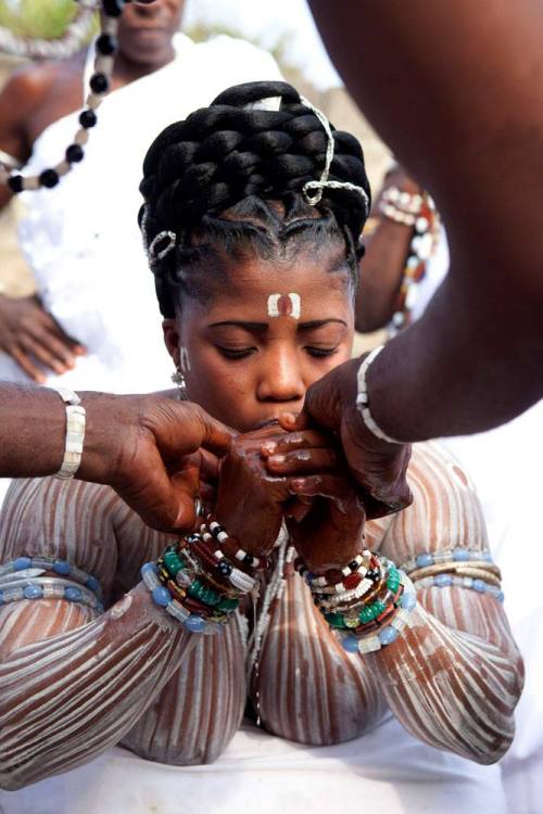 Sex purpleskyyys: Ekpe Ceremony#VOODOO #Africa pictures