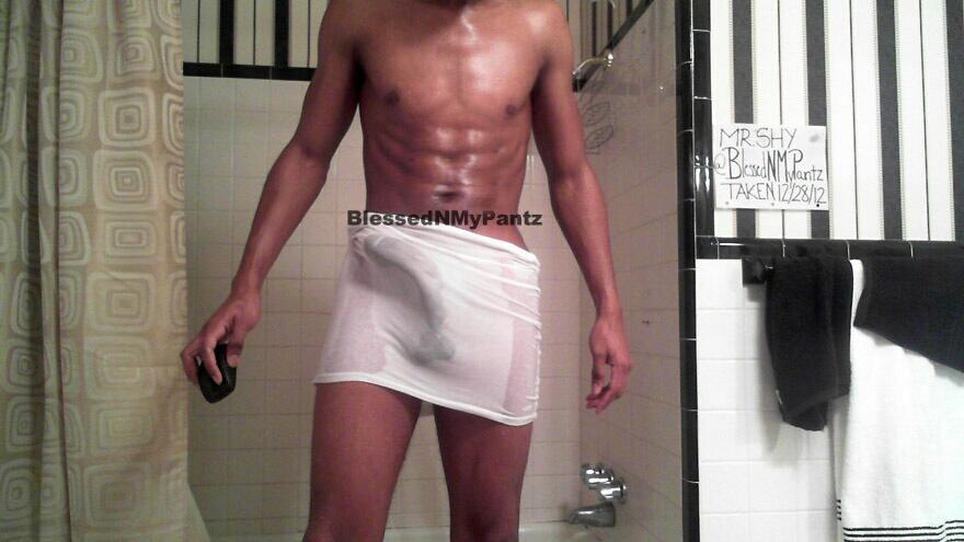 texaslove2013:  hungblkmaster76:  Yes it is true…. we do are blessed in da pants