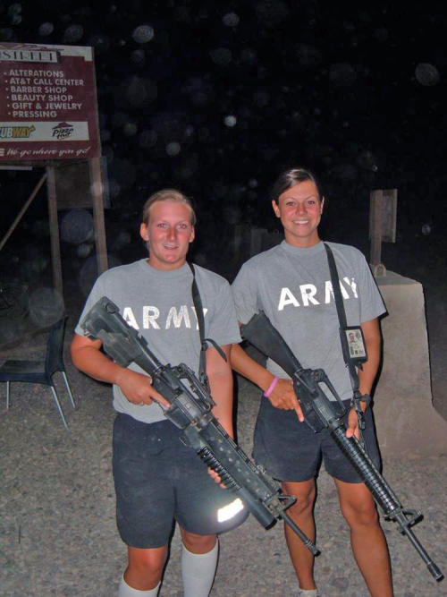 hotmarinegirl88:  Army chicks are putting up a fight though.