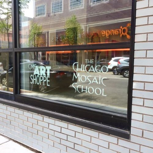 Happy days back at The Chicago Mosaic School to teach the Architectural Mosaic course. #chicago #lea