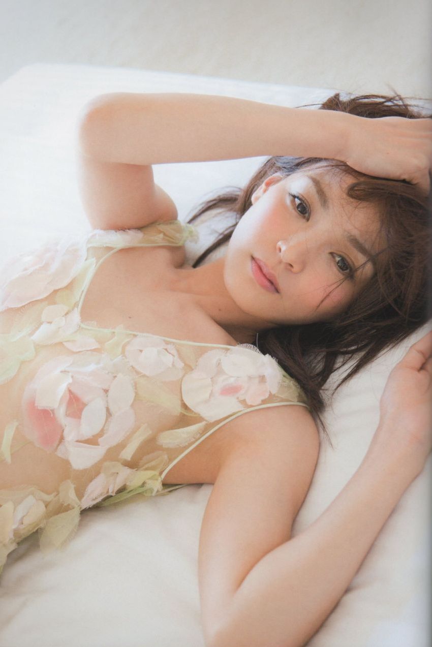 asiadreaming:  ryoko kuninaka | 国仲涼子