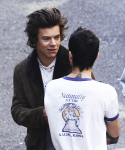 zaynrocksmyworld:  Harry and Zayn today in