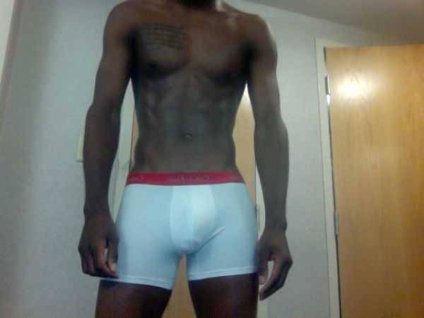 str8exposed:  Submission… http://www.str8exposed.tumblr.com 