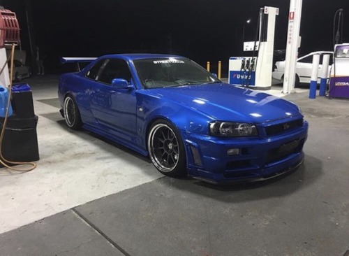 https://backcar.tumblr.com/post/180680132497