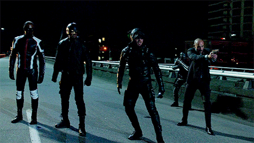 felicityollies:arrow + the greatest showmanImpossible comes true