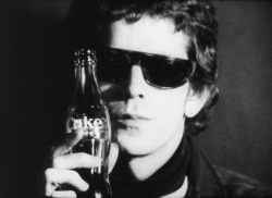 evadirse:  Screen Test: Lou Reed (Coke) filmed