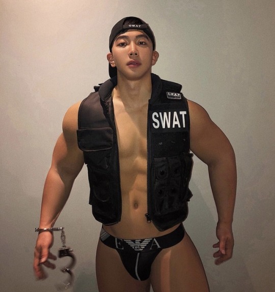 asian-men-x:  