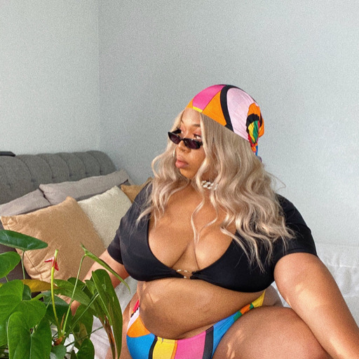 mybloggetsyoustoned:  fuckyeahshelbi:  2019 COACHELLA SLAY WITH BAE @kalexander92