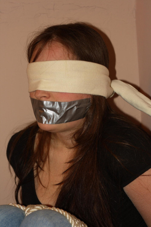 mmpphhmmpphh: Nobody bounds, gags, blindfolds and puts baby in the corner