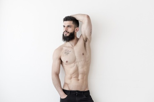 jeancome:  Nelson De Font Reux by Raul Villalba.