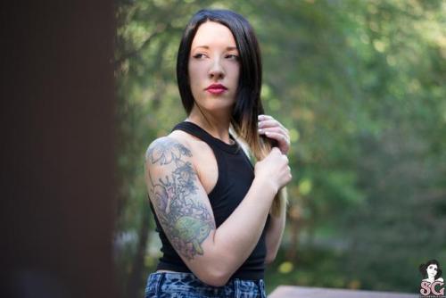 sextownusa:  Zabella Suicide, Part 3 :)Suicide Girls