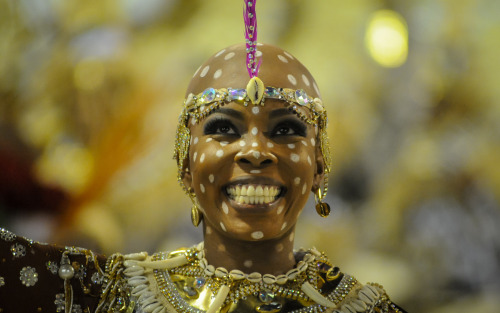normaanreedus:  Black is beauty -Mangueira|Carnaval 2016|Rio de Janeiro|Brasil  My first post with 1