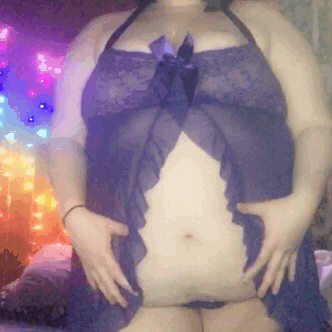 sunflower-showers19-deactivated:Check out more and full videos on my OnlyFans 🥰🖤