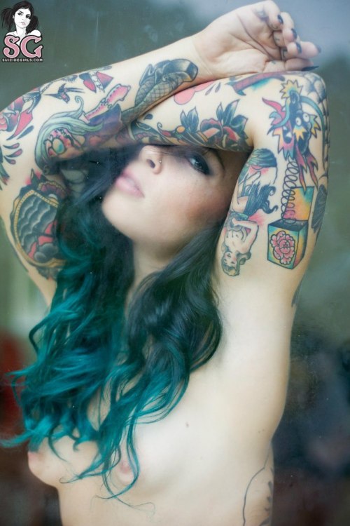 XXX  Eden Suicide  photo