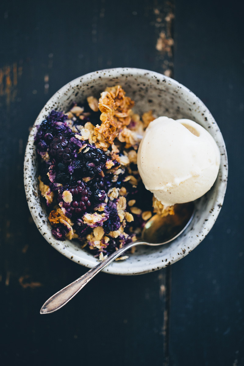 delta-breezes:  Blueberry Blackberry Crumble | Green Kitchen Stories 