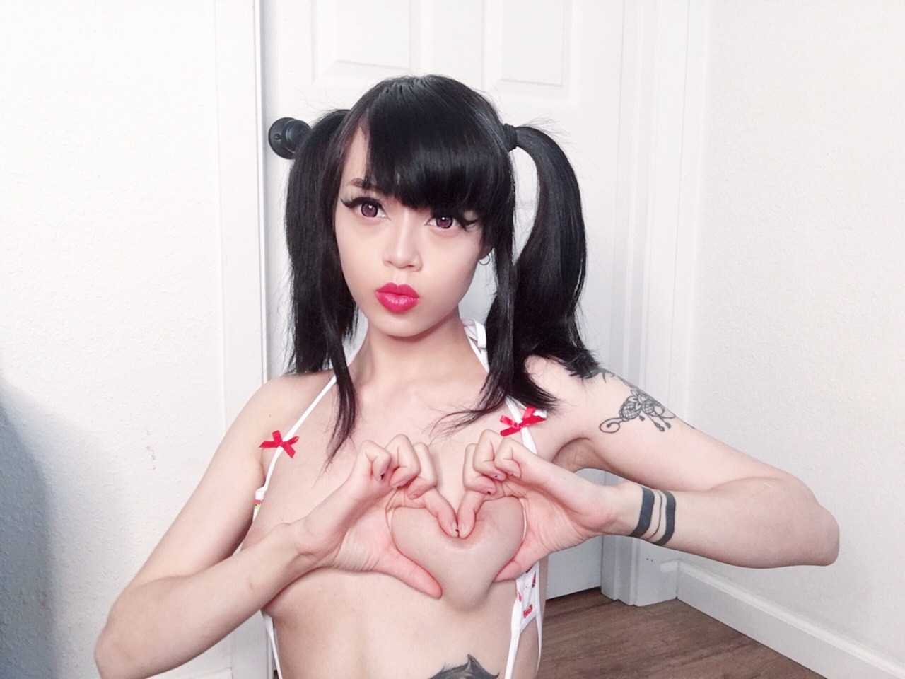 nsfwtimesx:  Hiii again 💖Thanks for the submission from http://xcorpsekittenx.tumblr.com/@xcorpsekittenx