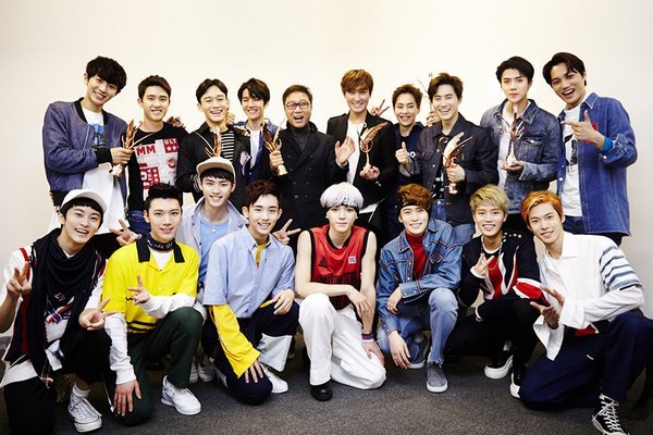 Fuck Yeah Lee Soo Man — Lee Soo Man with Kangta, EXO and NCT at the 15th...