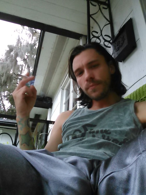 tattootodd80:  Having a smoke!  I love my cigs :-/