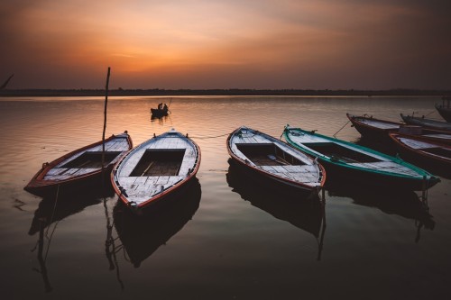 This week: Varanasi 1/10⁠
Our visit to Varanasi and the River...