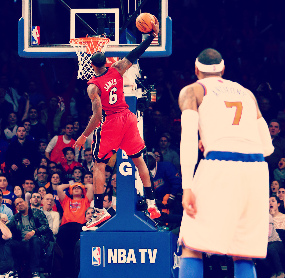 -heat:  fuckyealebronjames:  When Melo knew it was over.  haha look the fans in the