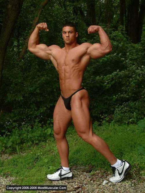 super-youngandstrong: Teen Matt Burzacott: was he hot! …