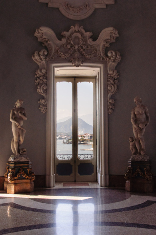 davidjulianhansen:Borromeo Palace Lake Maggiore Italy#Built Beauty