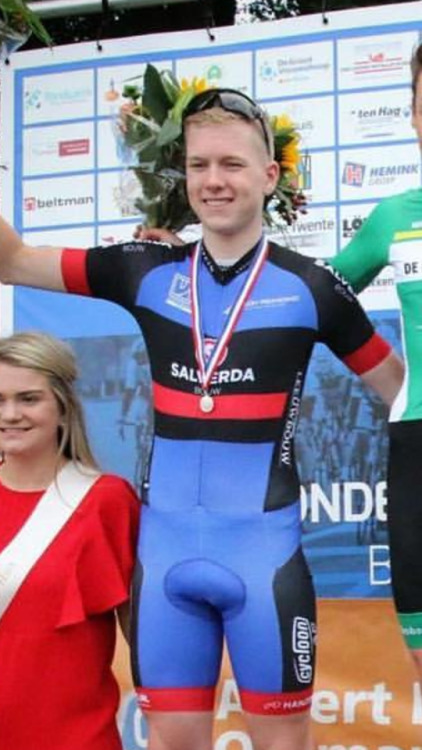 Hot dutch cycling boy