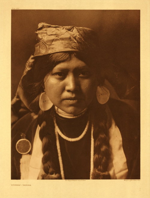 Photographs of Native American people from &ldquo;The North American Indian&rdquo; by Edward