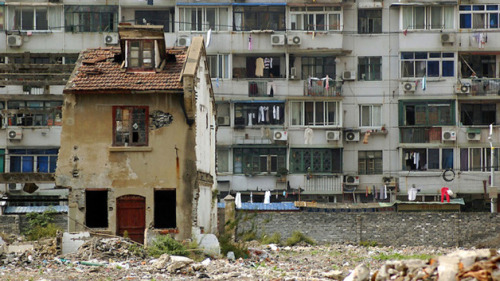 Porn photo gallowhill:  Nail Houses in China  In China,